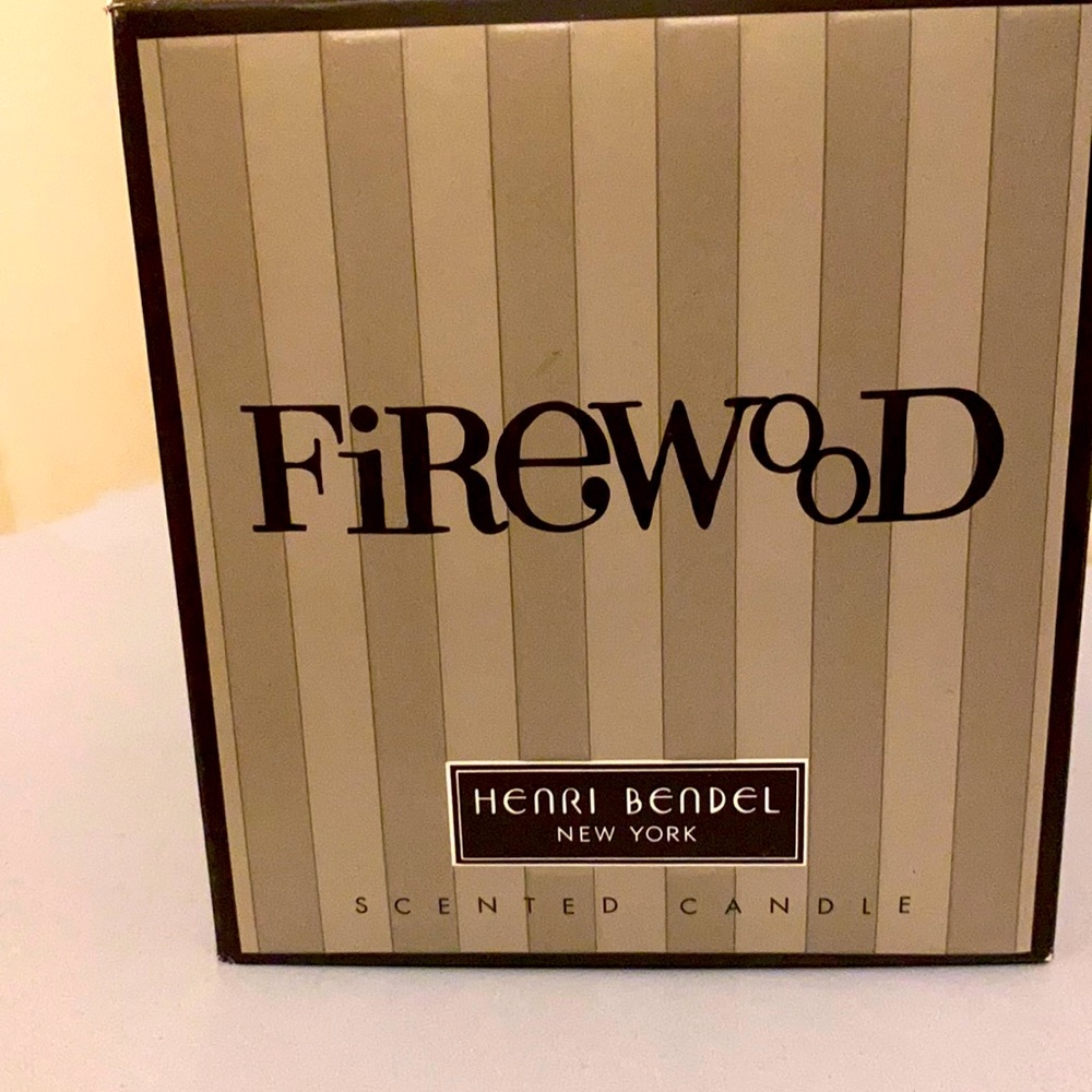 Henri Bendel Firewood candle